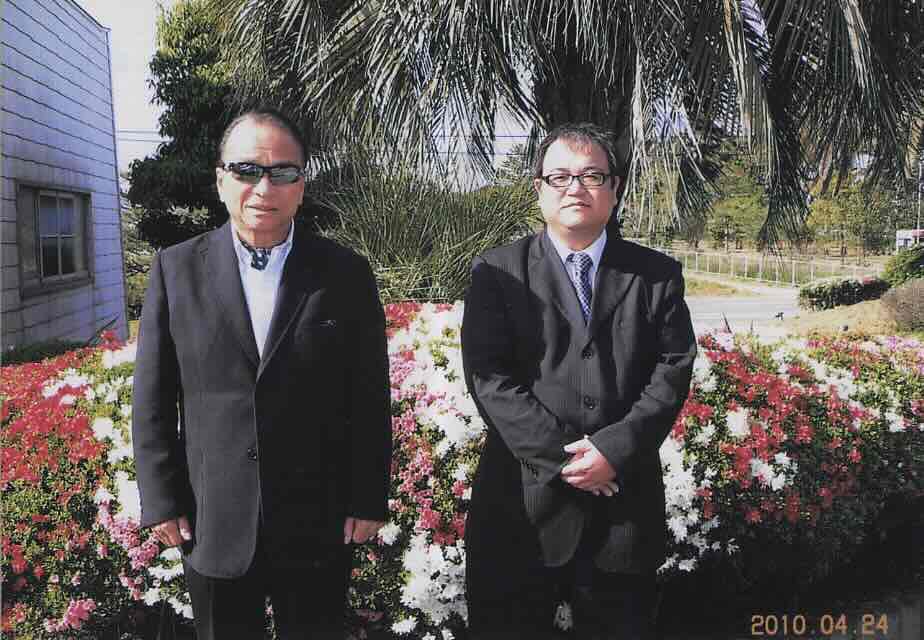 松浦優之氏と永田康弘氏（2010年）